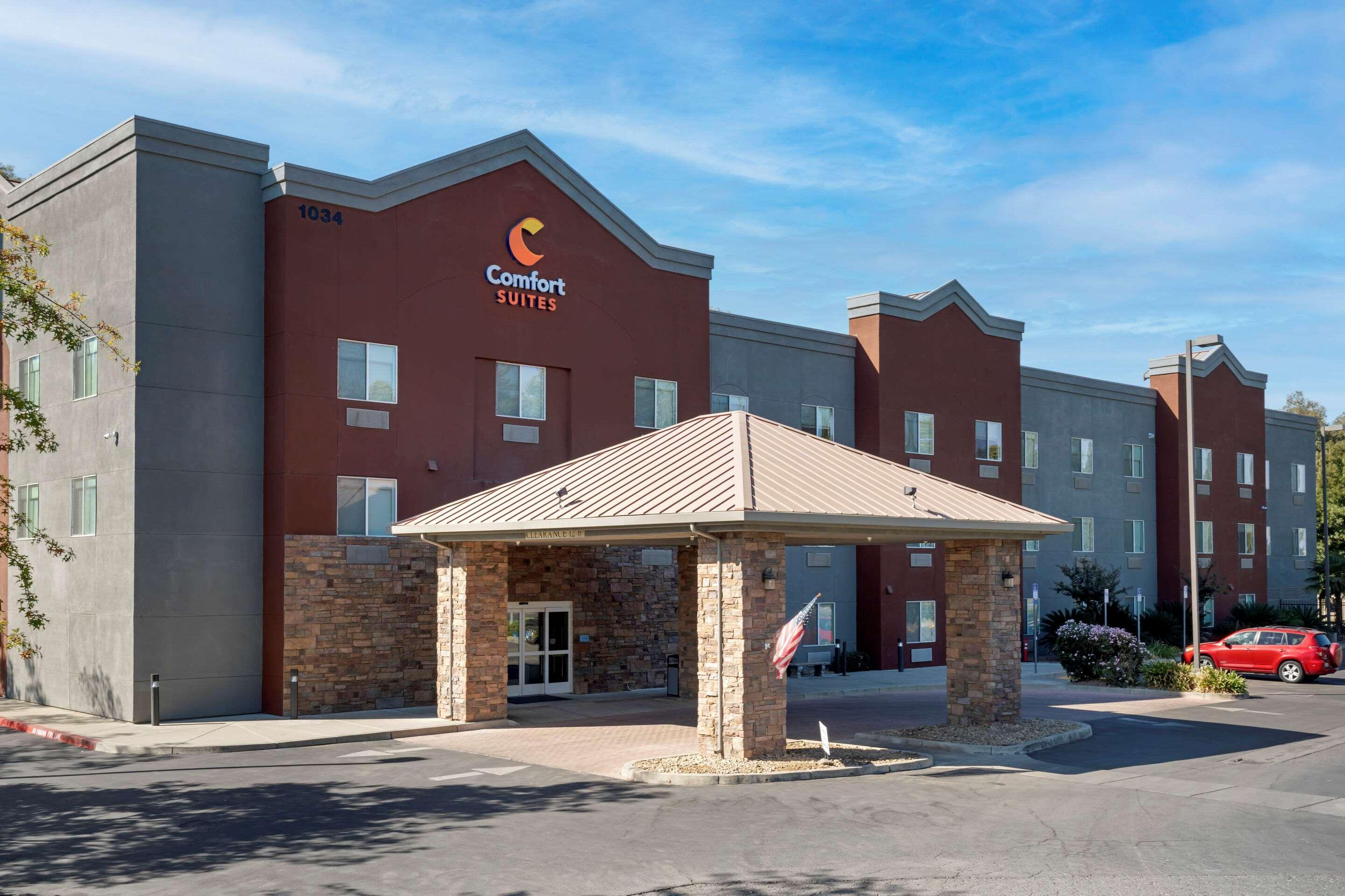 Comfort Suites Marysville-Yuba City מראה חיצוני תמונה